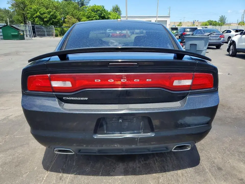 2012 DODGE CHARGER SXT  