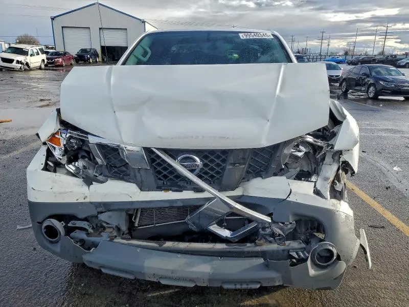 2017 NISSAN FRONTIER S  