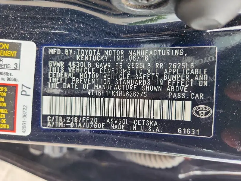 2017 TOYOTA CAMRY SE  