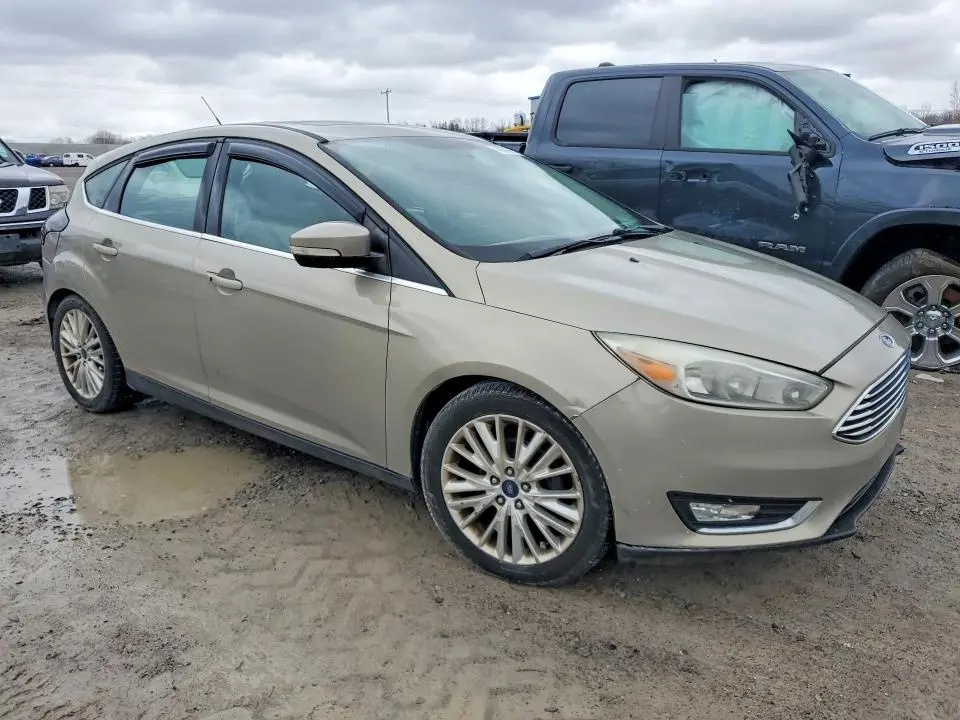 2016 FORD FOCUS TITANIUM  