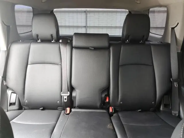 2023 TOYOTA 4RUNNER SE  