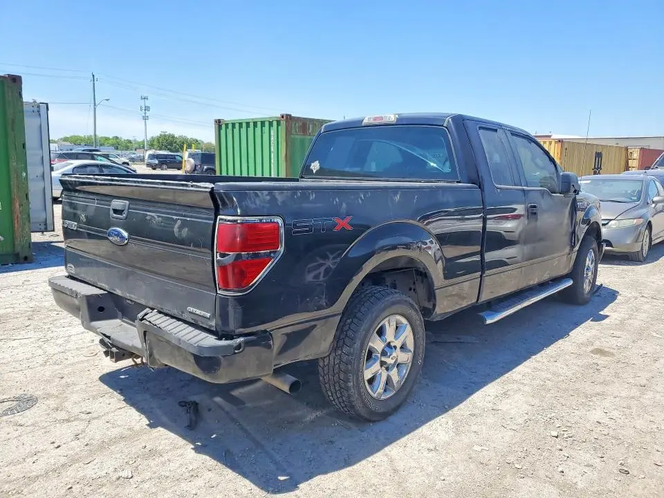 2013 FORD F150 SUPER CAB  