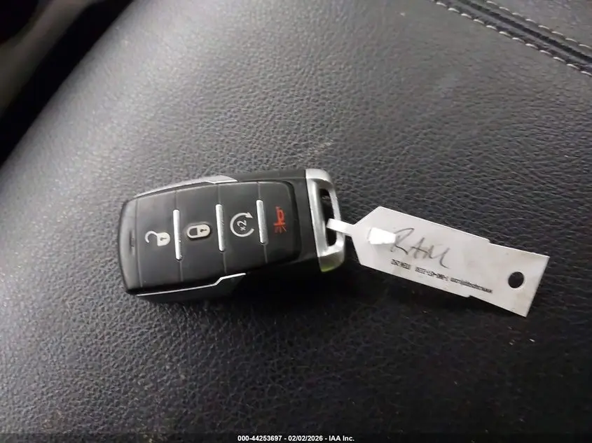 2020 RAM 1500 BIG HORN  4X4 5'7 BOX