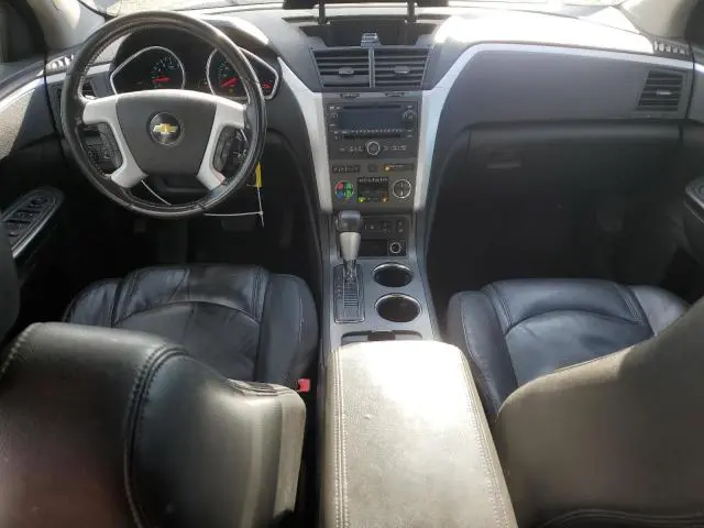 2010 CHEVROLET TRAVERSE LT  