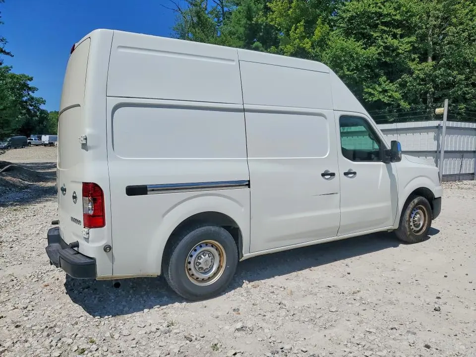 2018 NISSAN NV 2500 HD S  