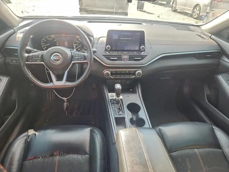 2019 NISSAN ALTIMA SR  