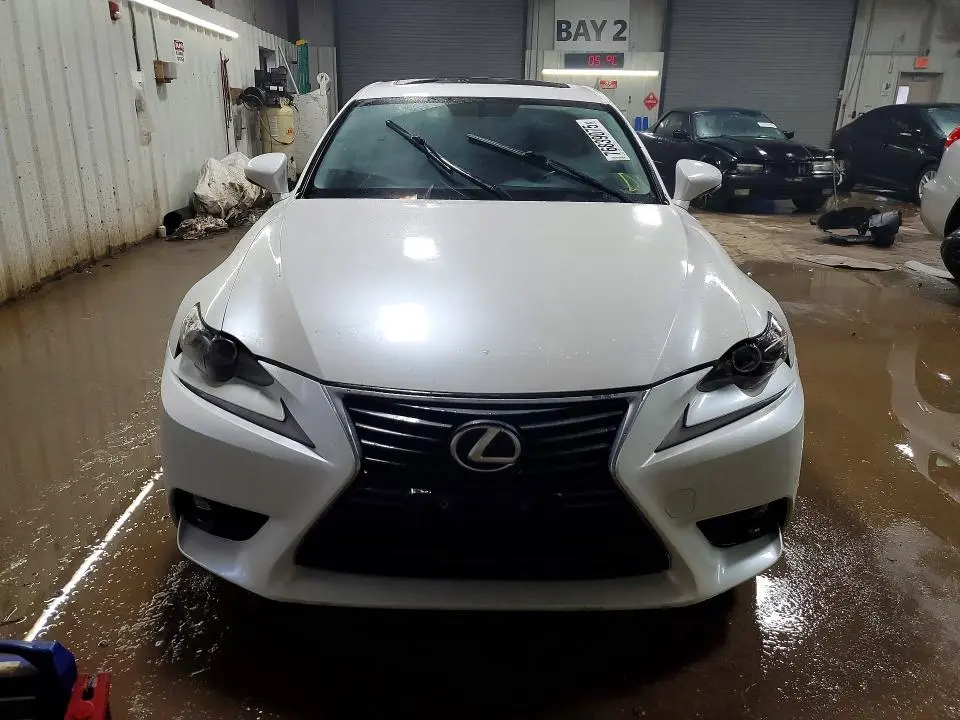 2016 LEXUS IS 300 BASE  