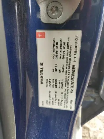 2018 TESLA MODEL 3
