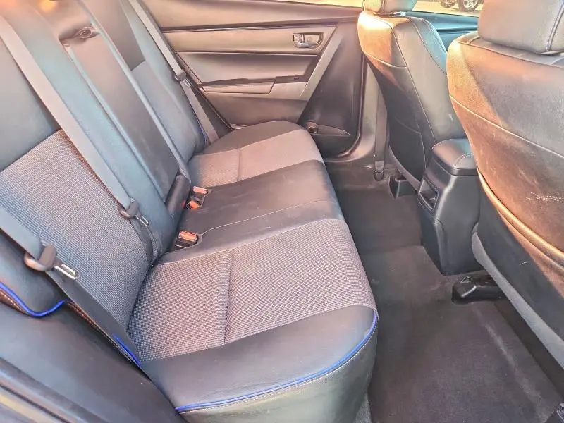 2018 TOYOTA COROLLA SE  