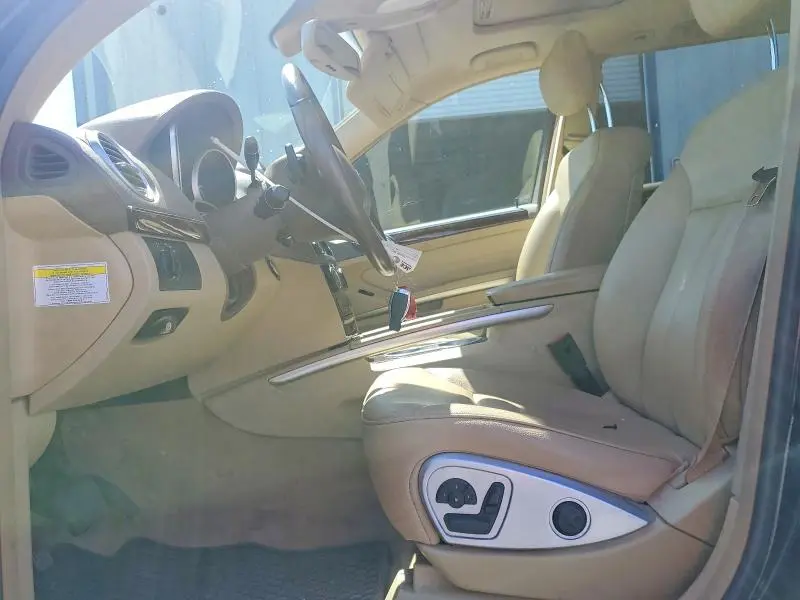 2011 MERCEDES-BENZ GL 350 BLUETEC  
