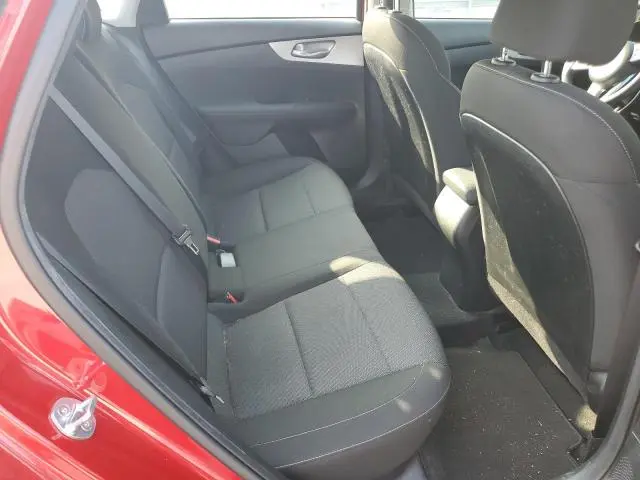 2022 KIA FORTE FE  