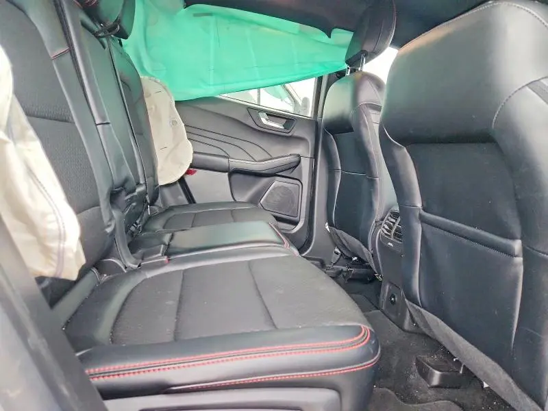 2024 FORD ESCAPE ST LINE  