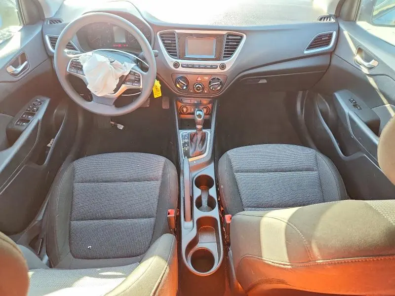 2022 HYUNDAI ACCENT SE  
