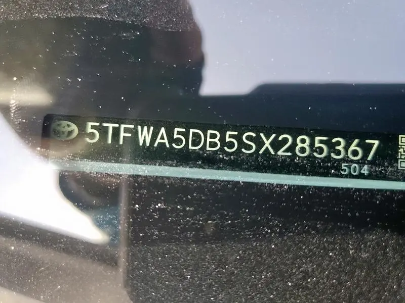 2025 TOYOTA TUNDRA CREWMAX LIMITED