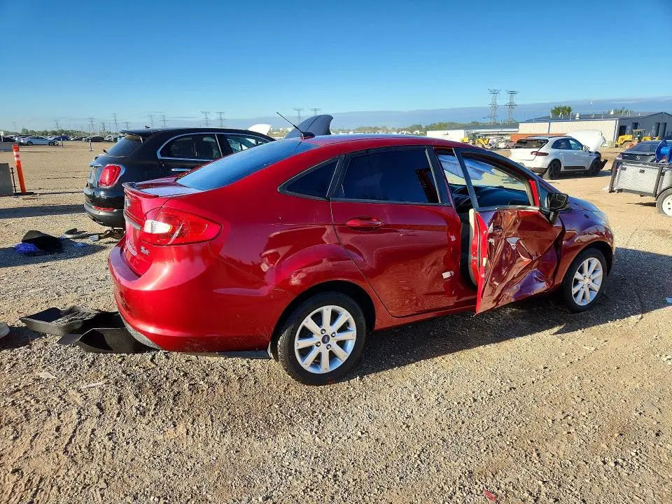 2013 FORD FIESTA SE  