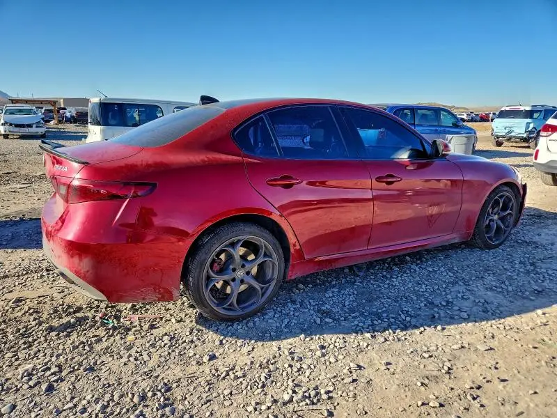 2017 ALFA ROMEO GIULIA TI Q4  