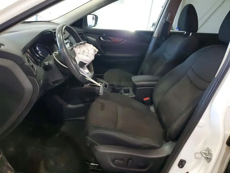 2017 NISSAN ROGUE   