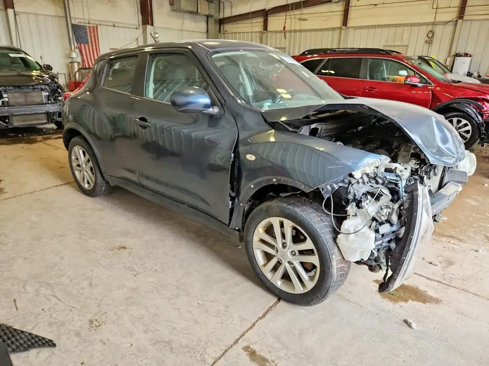 2014 NISSAN JUKE S  