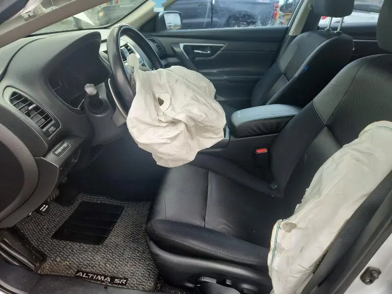 2017 NISSAN ALTIMA 2.5 SR  