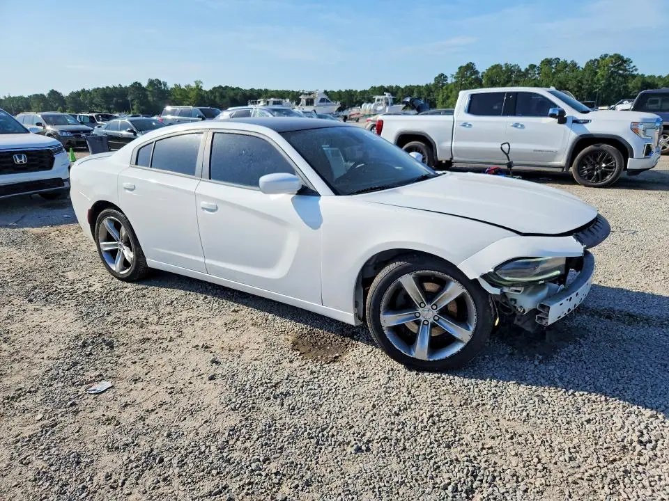 2016 DODGE CHARGER R  