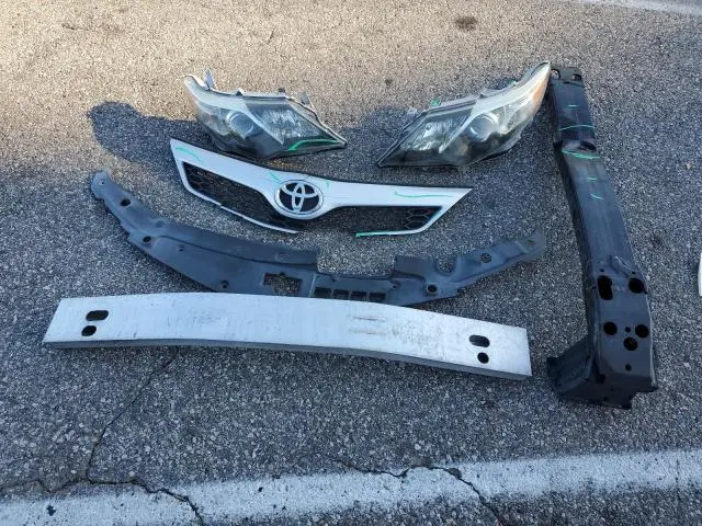 2014 TOYOTA CAMRY L  