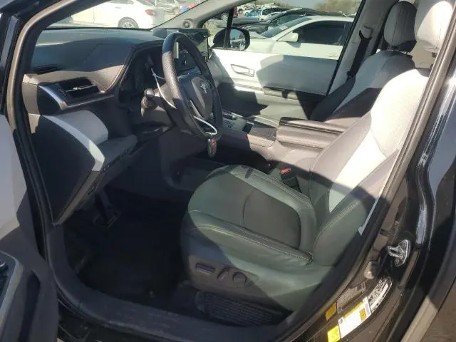 2021 TOYOTA SIENNA XSE  