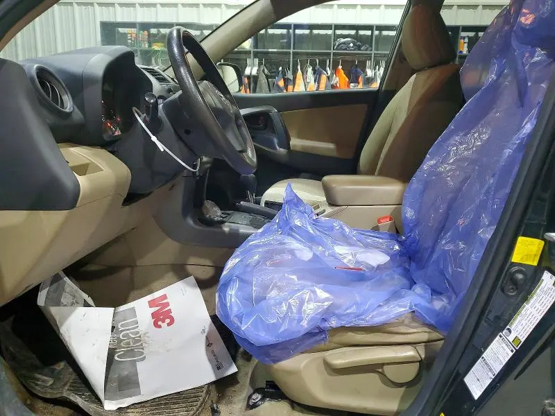 2011 TOYOTA RAV4 BASE  