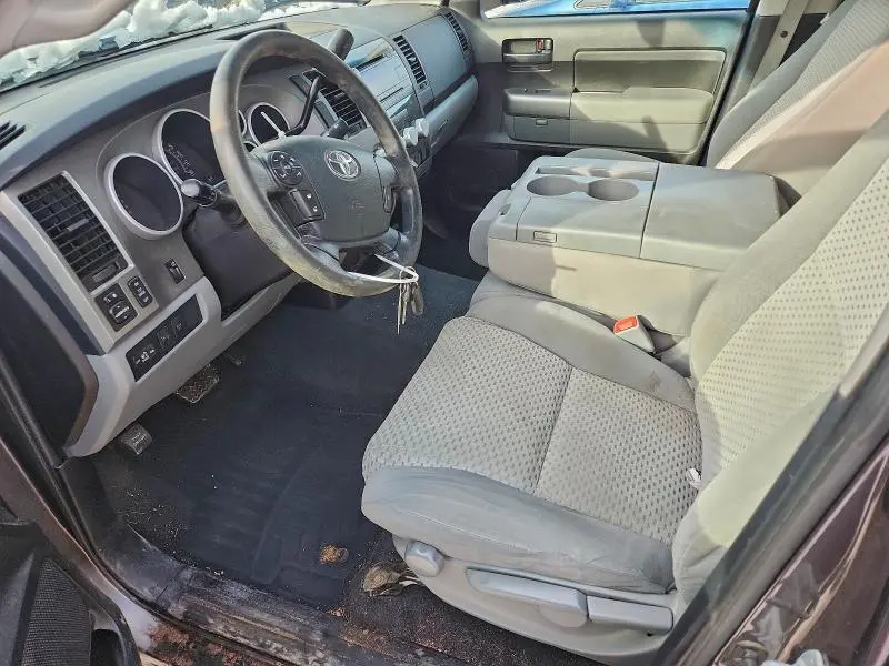 2013 TOYOTA TUNDRA CREWMAX SR5  