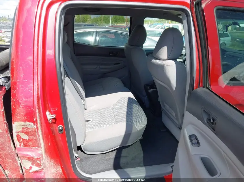 2015 TOYOTA TACOMA BASE V6