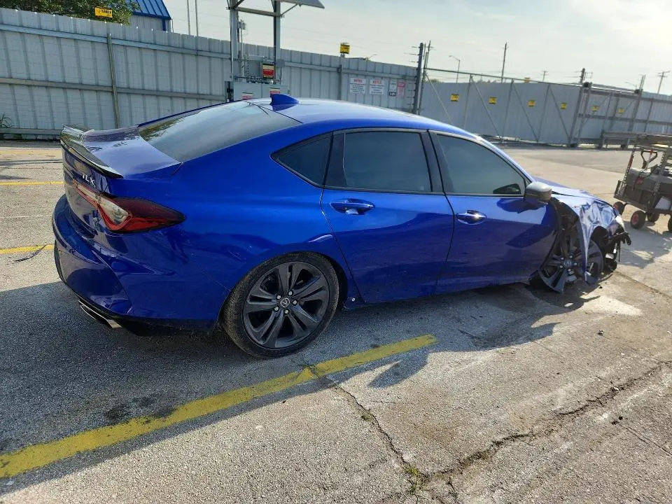 2022 ACURA TLX TECH A  