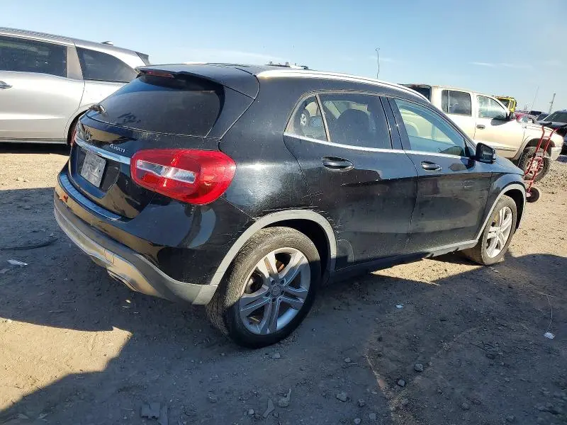 2015 MERCEDES-BENZ GLA 250 4MATIC  