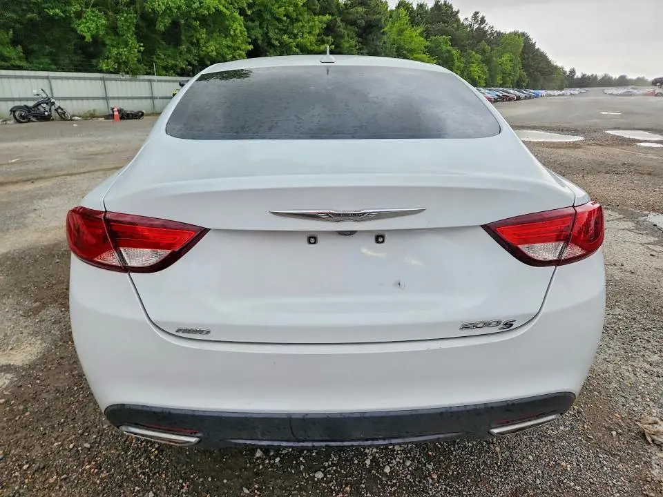 2015 CHRYSLER 200 S  