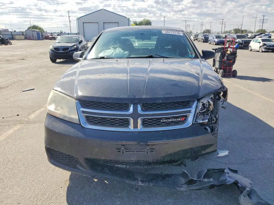 2012 DODGE AVENGER SE  
