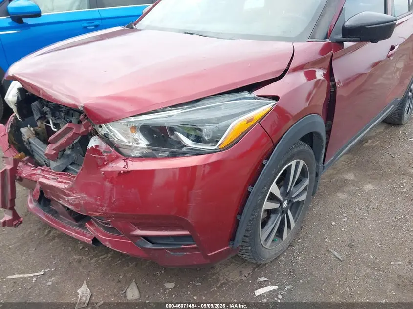 2020 NISSAN KICKS SR XTRONIC CVT