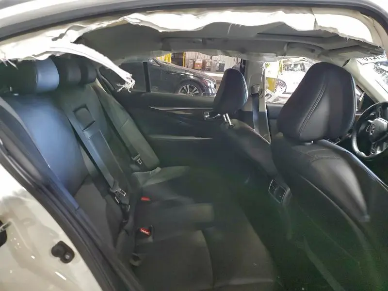 2019 INFINITI Q50 LUXE  