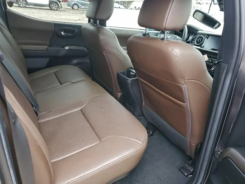 2022 TOYOTA TACOMA DOUBLE CAB  