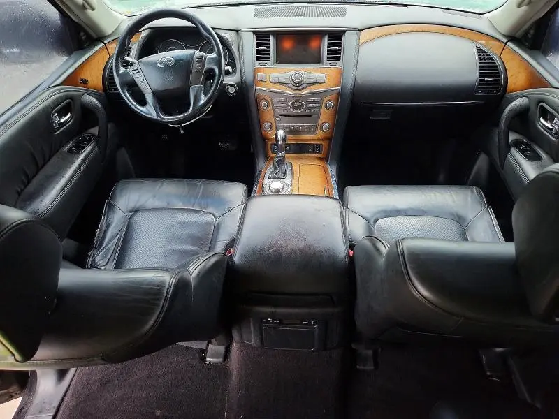 2011 INFINITI QX56 BASE  