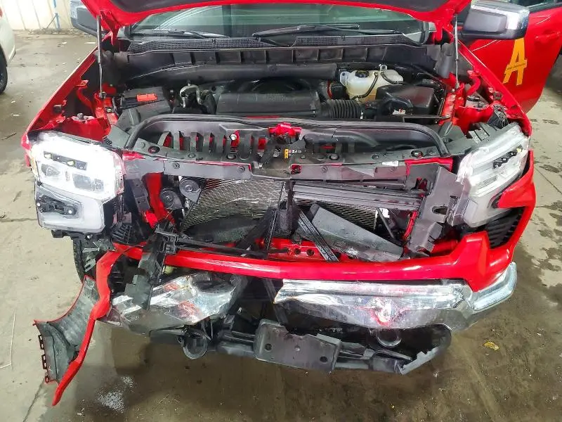 2025 CHEVROLET SILVERADO K1500 LT  