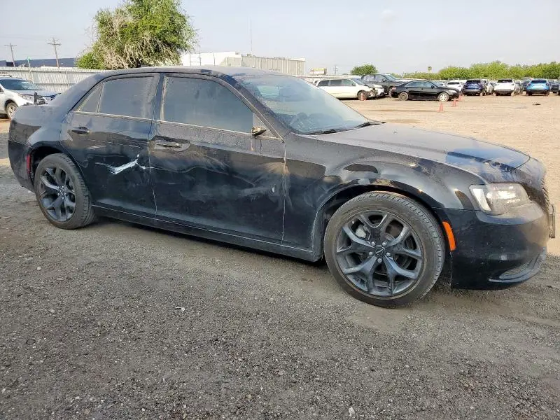 2023 CHRYSLER 300 TOURING  