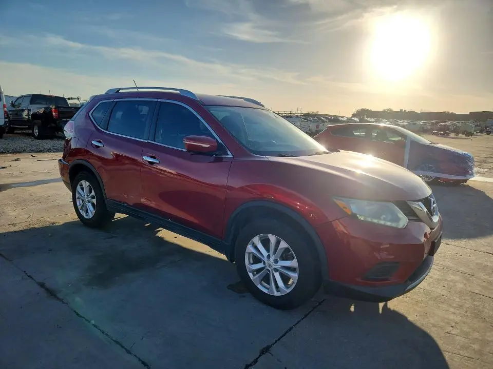 2015 NISSAN ROGUE SV  
