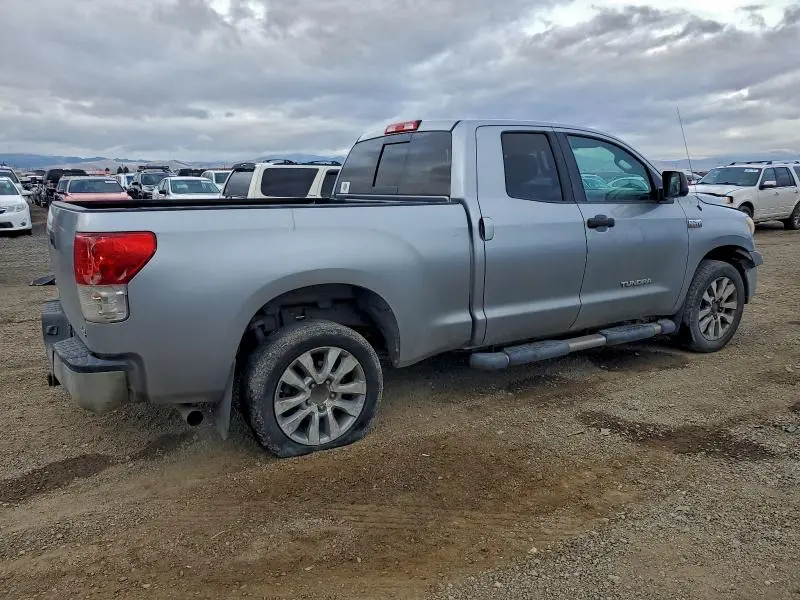 2011 TOYOTA TUNDRA DOUBLE CAB SR5  
