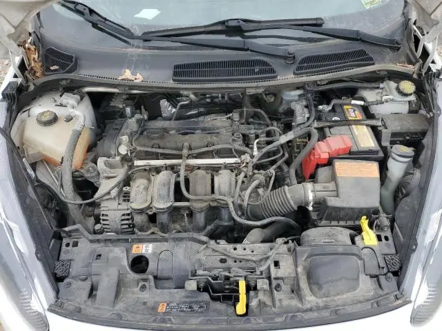 2016 FORD FIESTA SE  