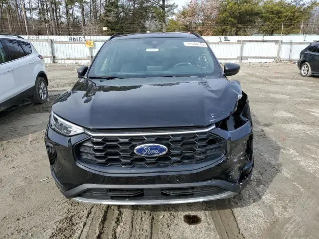 2025 FORD ESCAPE ST LINE  