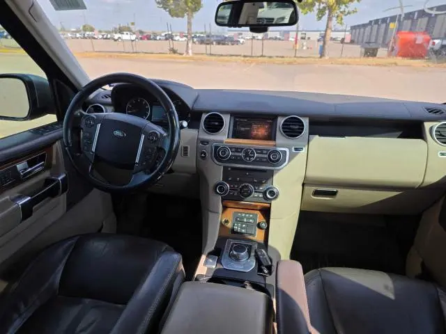 2016 LAND ROVER LR4 HSE LUXURY  