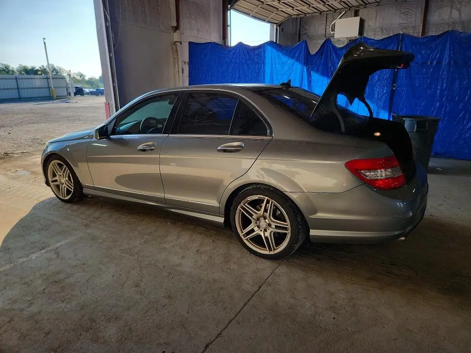 2011 MERCEDES-BENZ C 350  