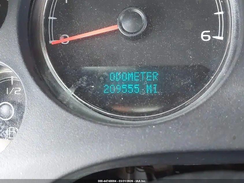 2011 CHEVROLET TAHOE LS