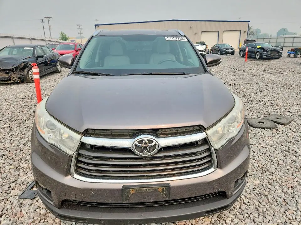 2014 TOYOTA HIGHLANDER XLE  