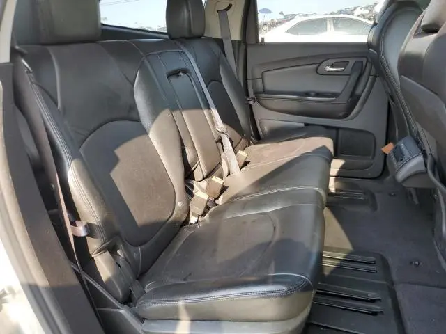 2011 CHEVROLET TRAVERSE LT  