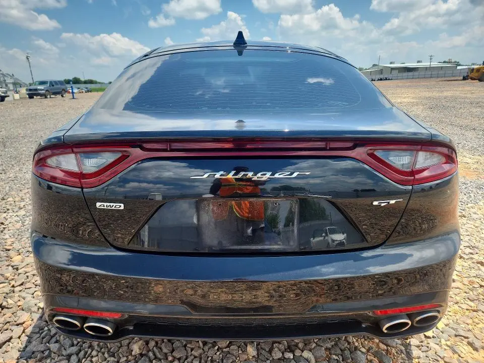 2019 KIA STINGER GT  
