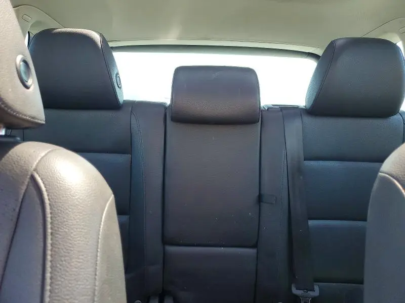 2015 VOLKSWAGEN TIGUAN S  